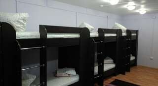 Гостиница Art Hostel Красноярск Спальное место на двухъярусной кровати в общем номере для мужчин и женщин-1